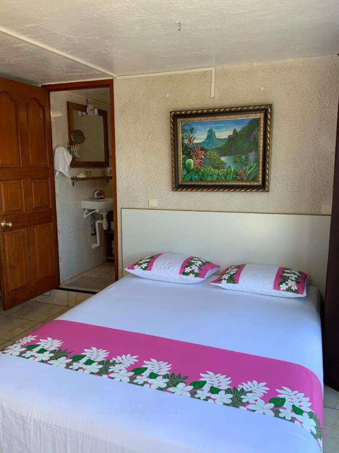 Tahitininalodge 1 Faaa Esterno foto